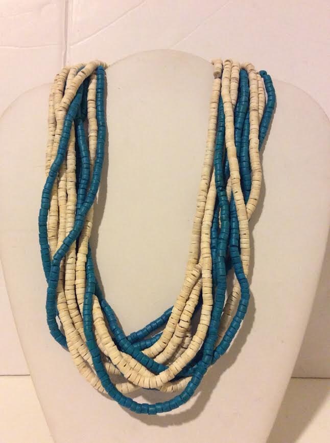 Multi-Layer-Blauen Und Weißen Hölzernen Stammes-Halskette von EmeliaHart