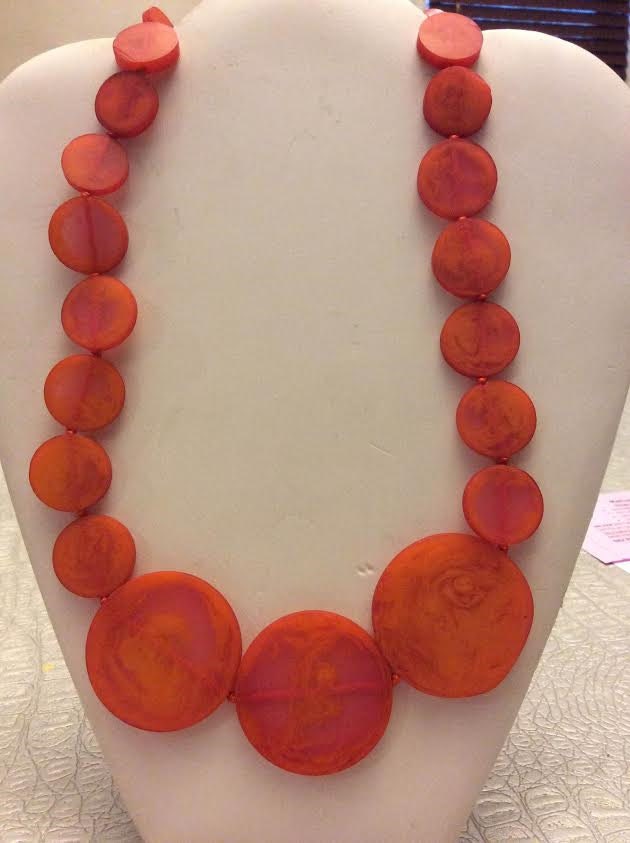 Orange Harz Abgestufte Kreise Halskette Orange Harz Abgestufte Kreise Halskette von EmeliaHart