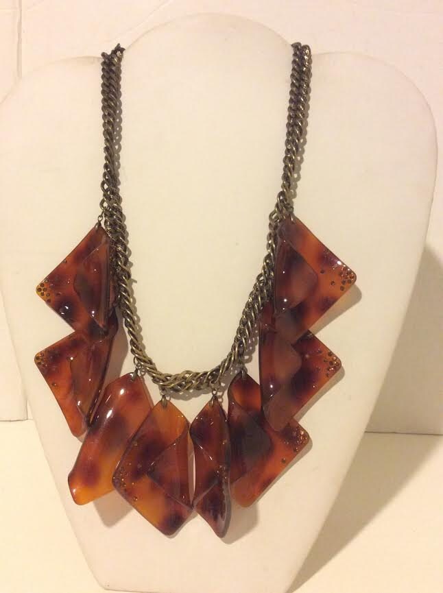 Schildkröte Harz Kurz Klobige Verbindung Halskette von EmeliaHart