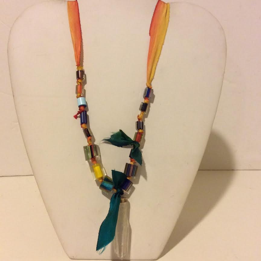 Spaß-Harz Bunte Anhänger Halskette An Krawatte Hintere Schnur von EmeliaHart