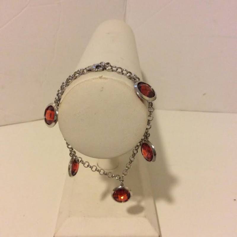 Sterling Silber Roter Kreis Facettierte Stein Fallen Armband Sterling Silber Roter Kreis Facettierte Stein Fallen Armband von EmeliaHart