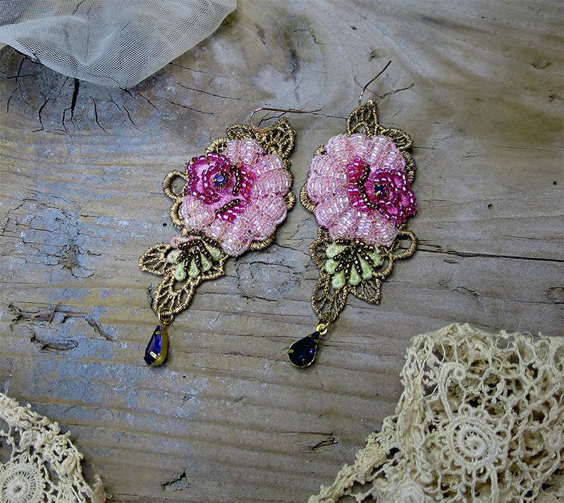 Ohrringe Aus Perlenstickerei Marie Antoinette Spitze Boho Erklärung Blume Perlen Kristall Barock Kronleuchter von Emeliebeads