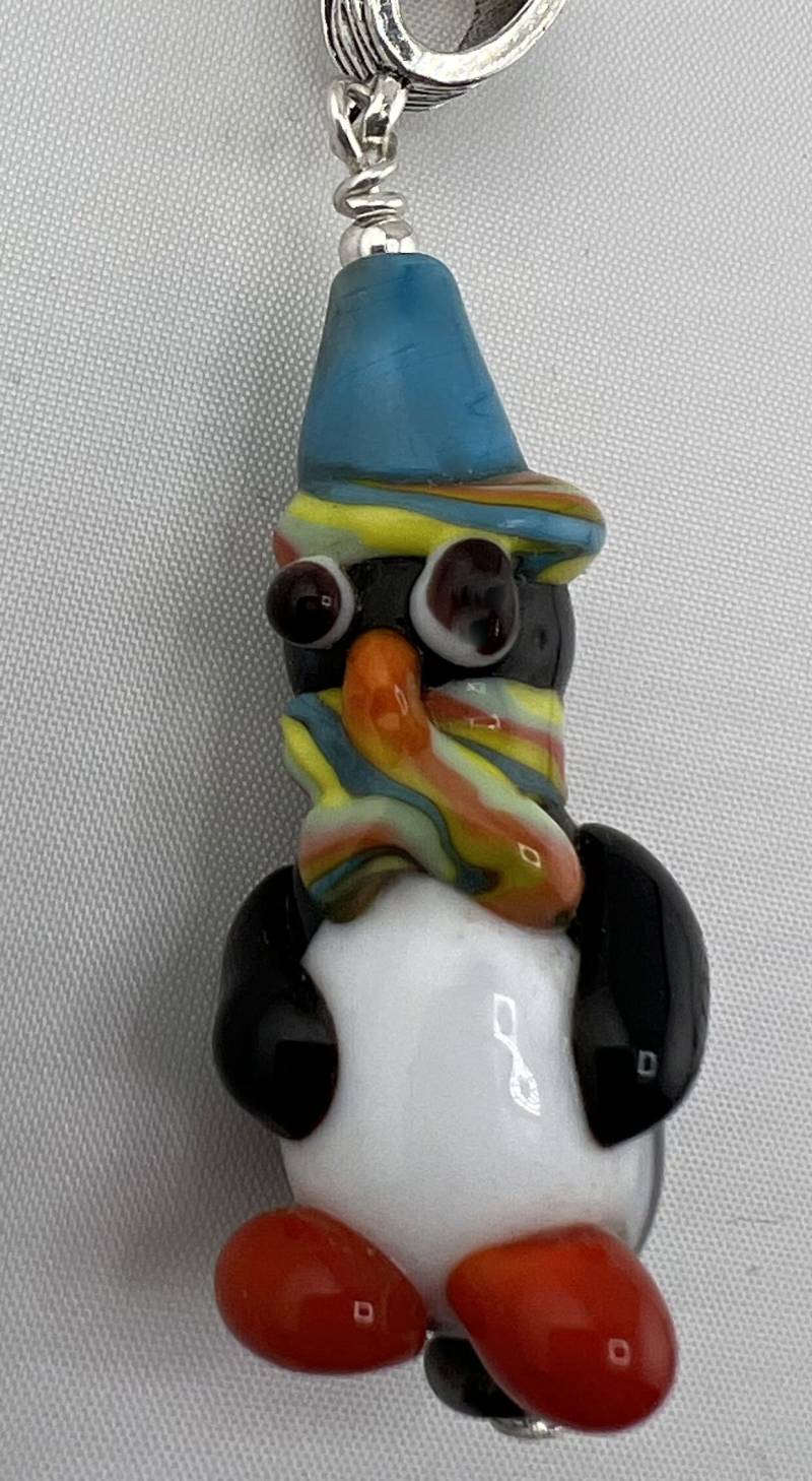 Anhänger Glas Pinguin Mit Hut Und Schal Anhänger Glas Pinguin Mit Hut Und Schal von EmeraldArtByBridget