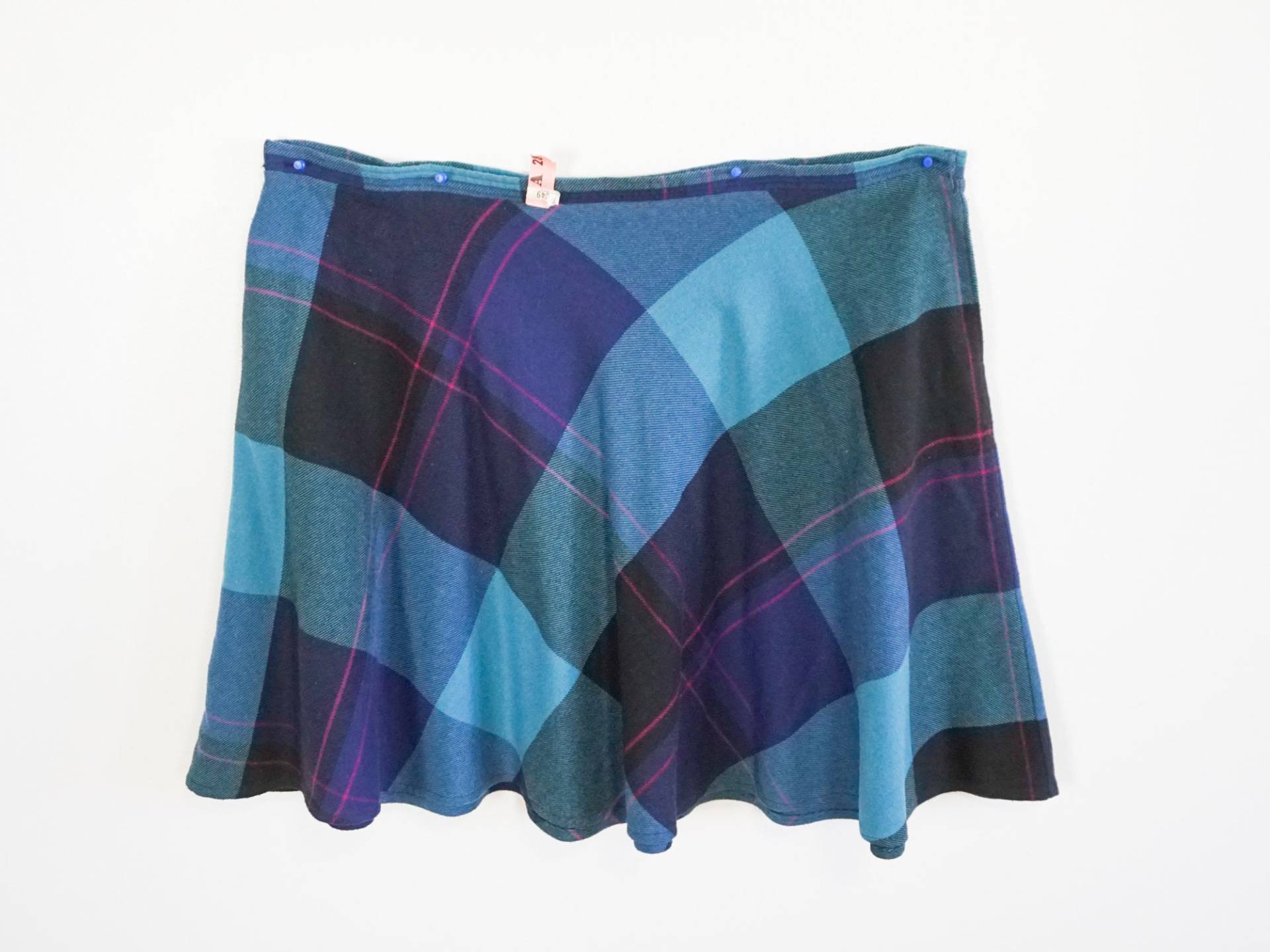 Karierte Minirock, Blau Pink Schwarz Muster Wolle Kurz, Größe 24 Taille 48" 3x von EmeraldFlowerCo