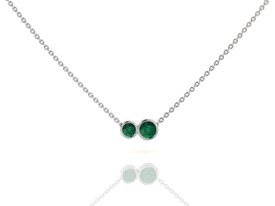 Massive Platin Smaragd Halskette Layering Anhänger, Minimalist Schmuck, Solitär Halskette, Mai Geburtsstein, Alltag Schmuck Massive Platin Smaragd Halskette Layering Anhänger, Minimalist Schmuck, Solitär Halskette, Mai Geburtsstein, Alltag Schmuck von EmeraldJewelStudio