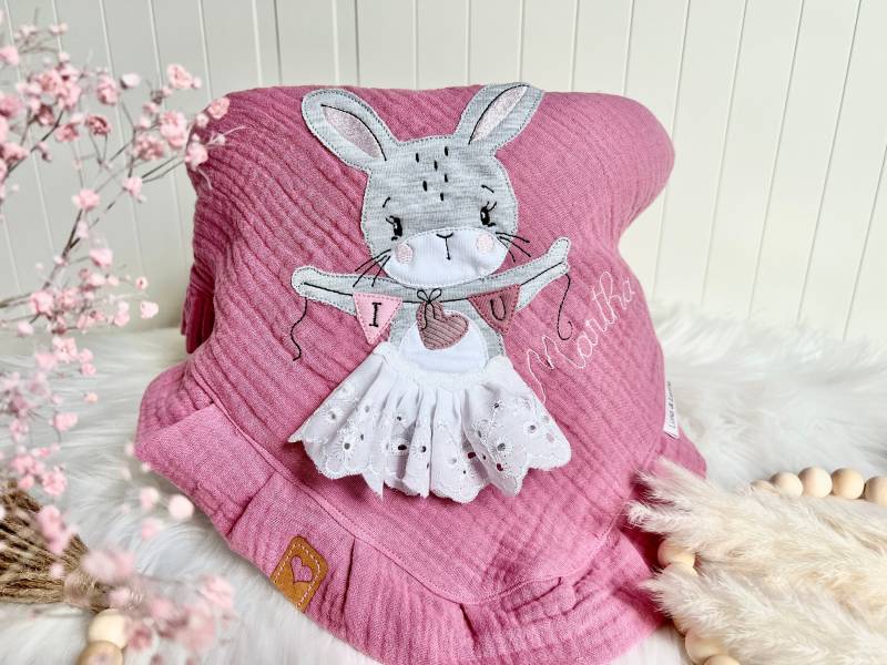 Kinder Musselintuch Hase Mit Rock Musselin Altrosa Tuch Halstuch Dreieckstuch Einschulung von EmiliasTraumwerkstat