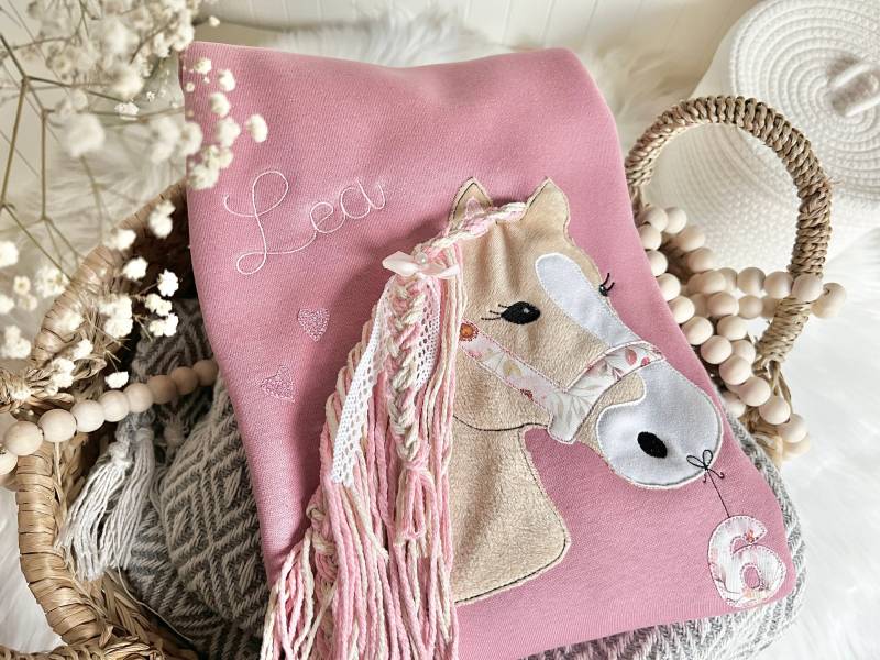 Pony Geburtstag Winterkleid von EmiliasTraumwerkstat