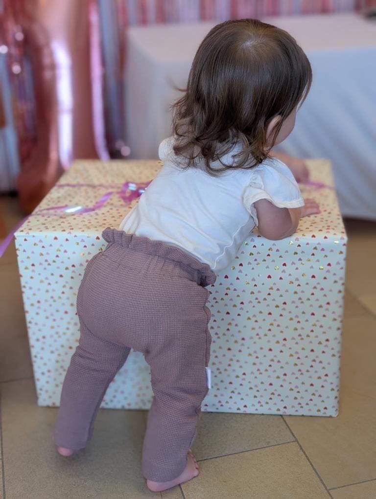 Paperbag Hose Paperbagpants Waffeljersey Uni Baby Kleinkind Mädchen von EmilimaHandmade