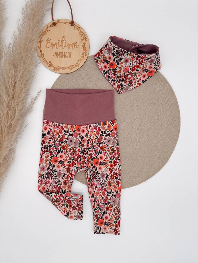 Set Leggins Baby Jersey Halstuch Aquarell Rot von EmilimaHandmade