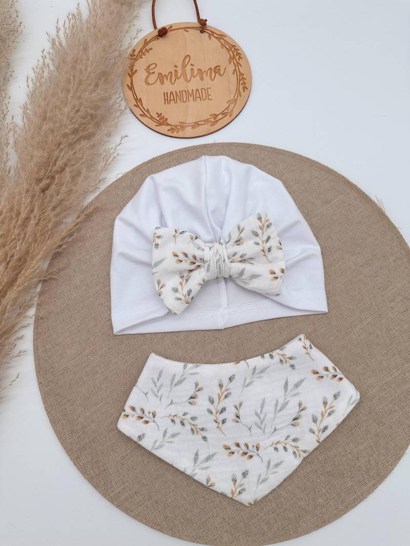 Set Musselin Turbanmütze & Halstuch Baby Kleinkind Kind Weiß Floral von EmilimaHandmade