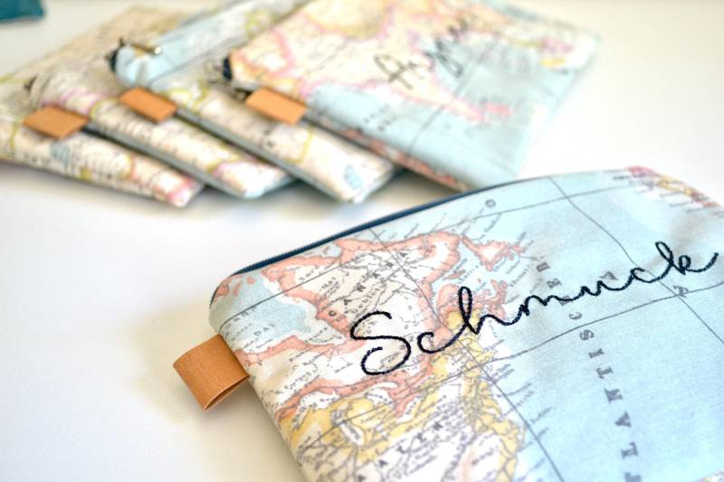 Reißverschlusstasche Klein, Wasserabweisend, Bestickt, Verschiedene Designs von Emilinchen