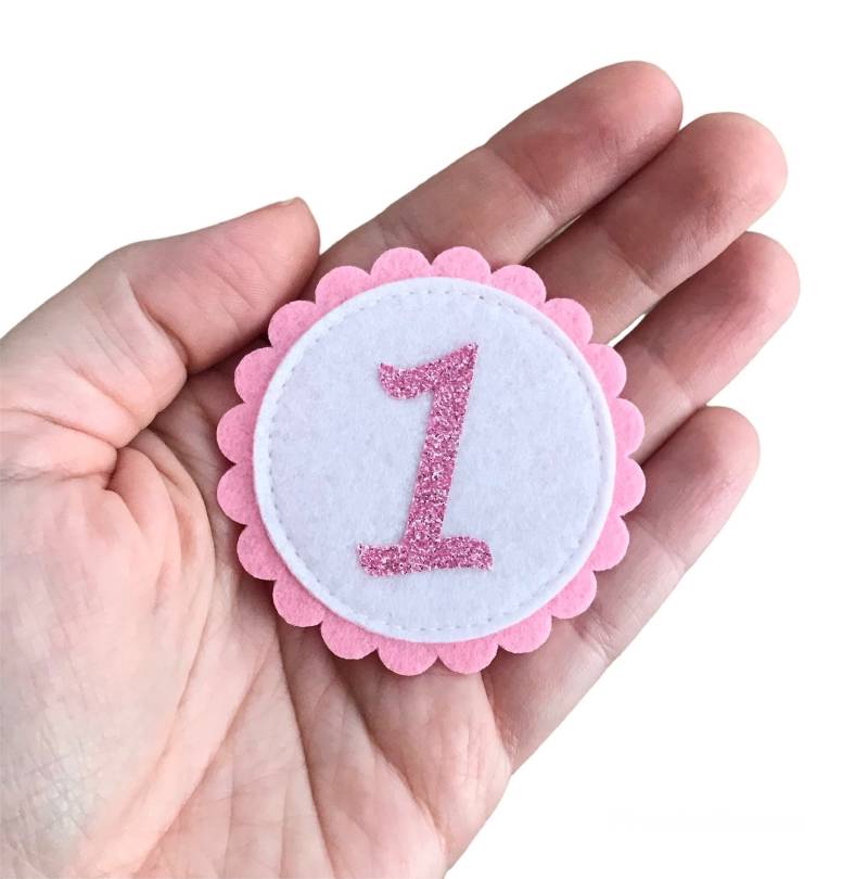 Zahl-Button Rund Mit Glitzer Aus Filz 57 Mm Als Zusatzzahl Für Eine Geburtstagskrone Oder Ein Quietbook von EmilisaKreativ
