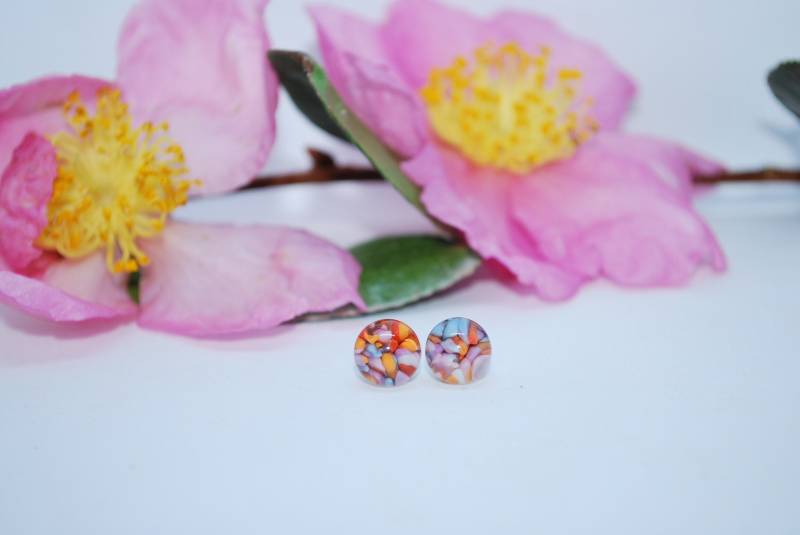 Pandora Handgefertigte Glas Ohrstecker von EmilyJeanDesign