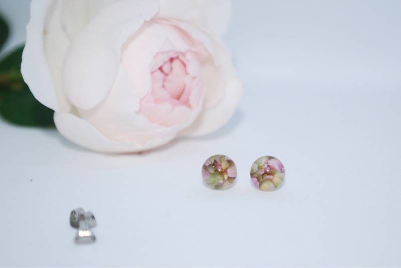 Vera Handgefertigte Glasohrstecker von EmilyJeanDesign