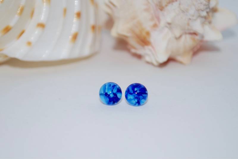 Winter-Blues Handgemachte Glasohrstecker von EmilyJeanDesign