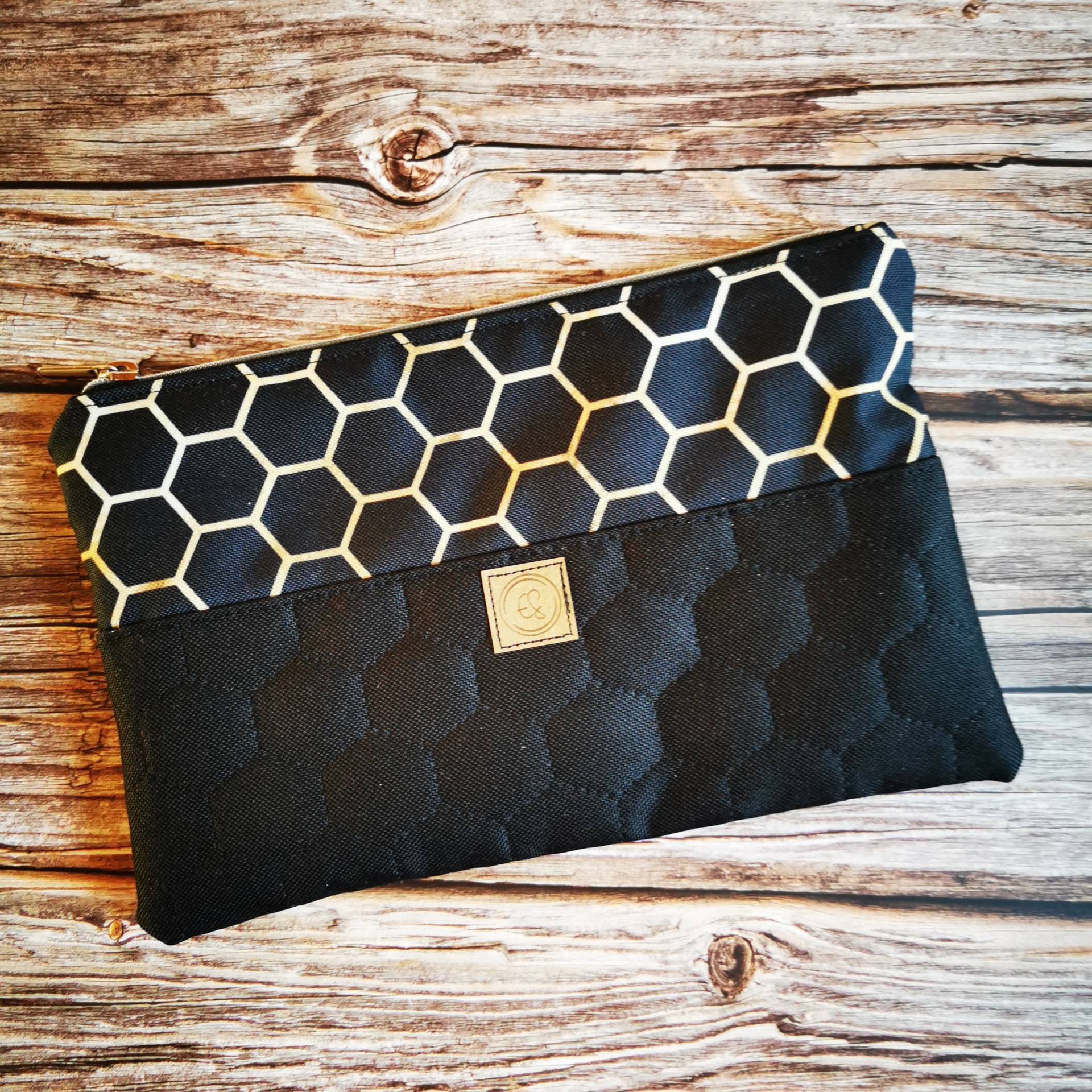 Black Make Up Bag - Large Zippered Cosmetic Bag, Travel Organizer, Multi-Use Pouch For Cosmetics Pencils von Emishepherd