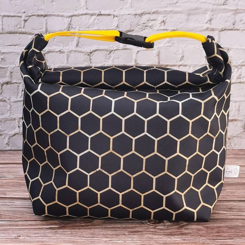Lunch Bag Bee Pattern Isolation For Man Or Woman, Lunch Storage von Emishepherd
