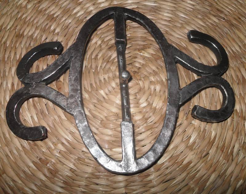 Geschmiedete Handschnalle Geschmiedete Handschnalle von EmkashopPL