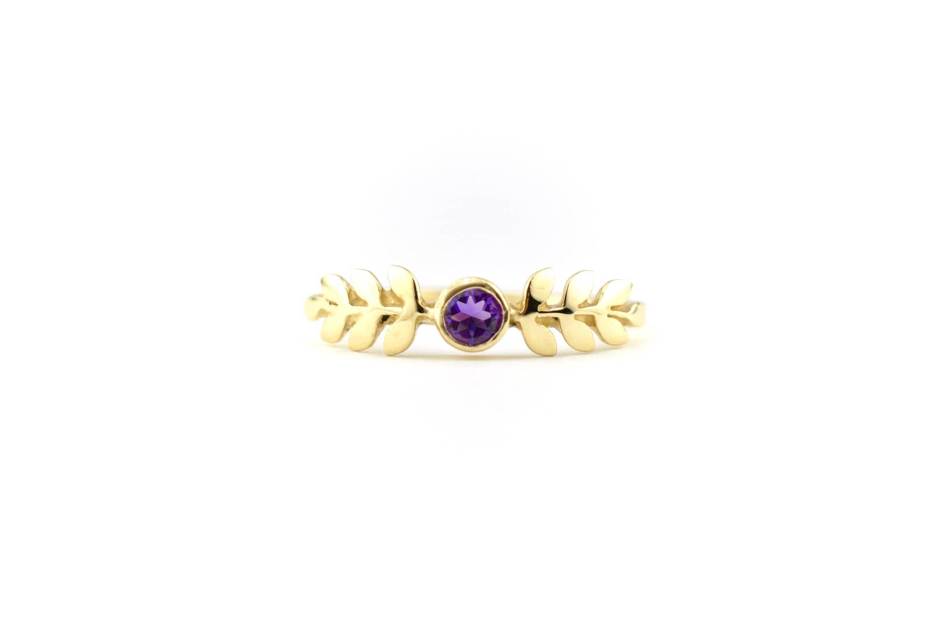 Lorbeerkranz-Abschluss-Ring | Lila Und Gold Oder Silber Edelstein Ring Natürlicher 14K Geburtssteinring Lorbeerkranz-Abschluss-Ring | Lila Und Gold Oder Silber Edelstein Ring Natürlicher 14K Geburtssteinring von EmmaBrookeJewelry