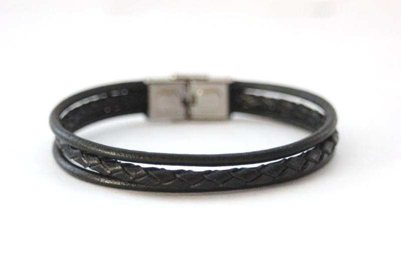 Herrenarmband Aus Schwarzem Leder Und Geflochtenem Mit Edelstahlverschluss von EmmaFashionStyle