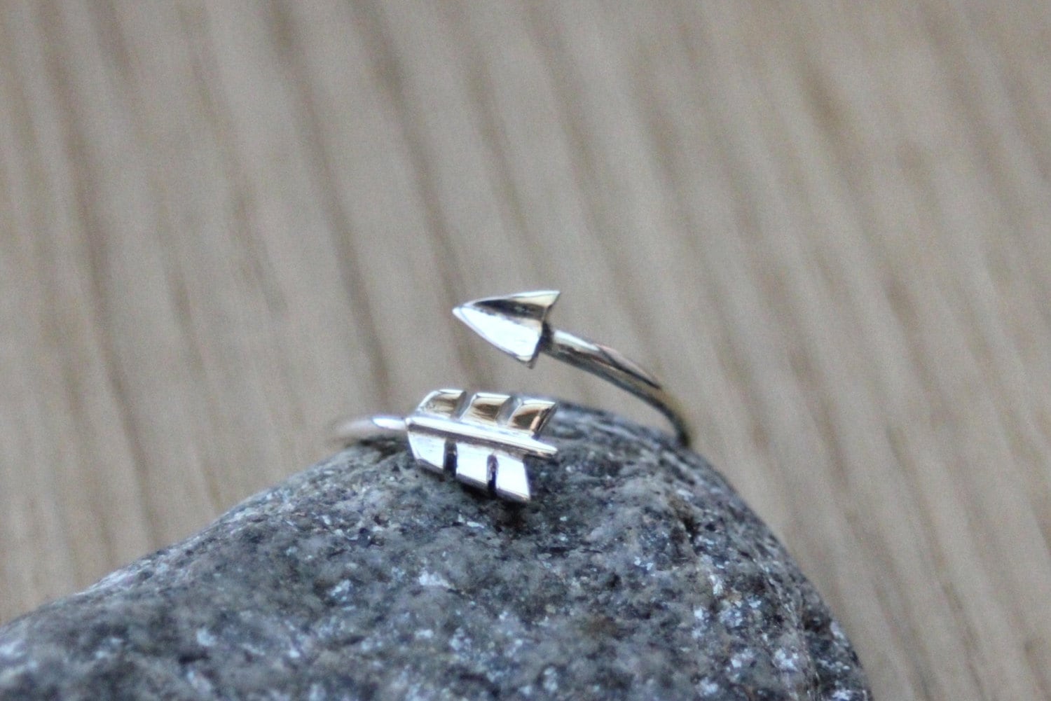 Pfeilring Aus Massivem Silber, Größenverstellbar Pfeilring Aus Massivem Silber, Größenverstellbar von EmmaFashionStyle