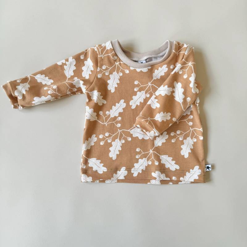 Eichelchen Lang Oder Kurzarm Baby T-Shirt. Wunderschönes Bio Unisex Coole Babykleidung. Neues Baby-Geschenk. Toffee-Braun von EmmaNealeHandmade