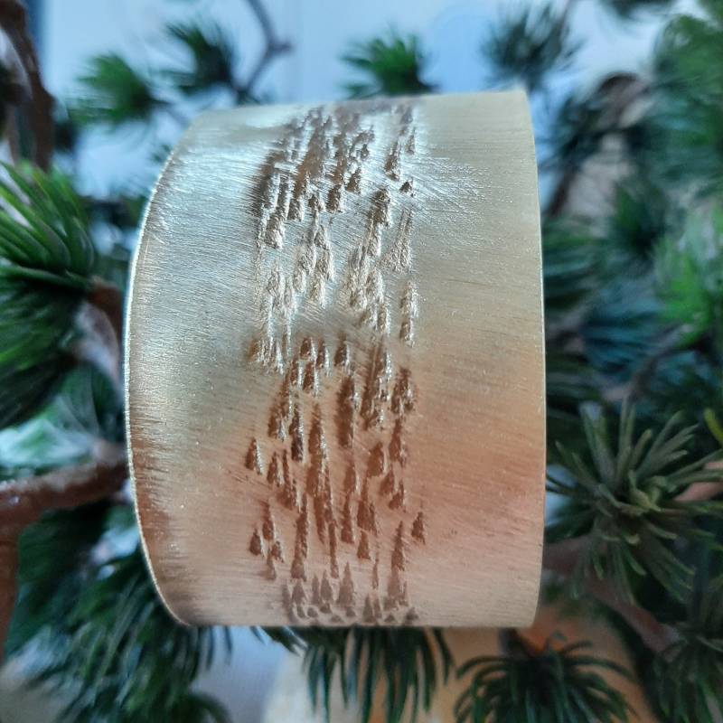 Armreif Aus Recyceltem Messing, Manschettenarmband, Unikat, Gehämmert, Handgemacht in Bayern von EmmaSanderKreationen