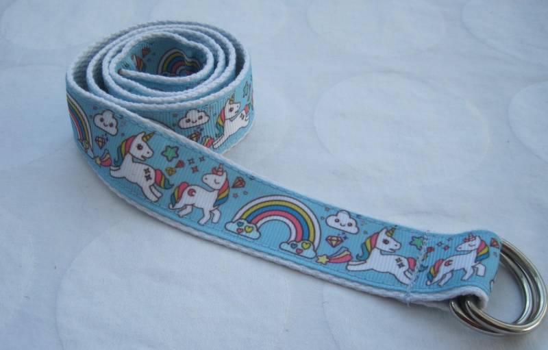 Kindergürtel Einhorn Handgefertigt Regenbogen Blau, Verstellbar Für Kinder Kleinkind Junge Mädchen Kindergürtel Einhorn Handgefertigt Regenbogen Blau, Verstellbar Für Kinder Kleinkind Junge Mädchen von Emmabeescrafts