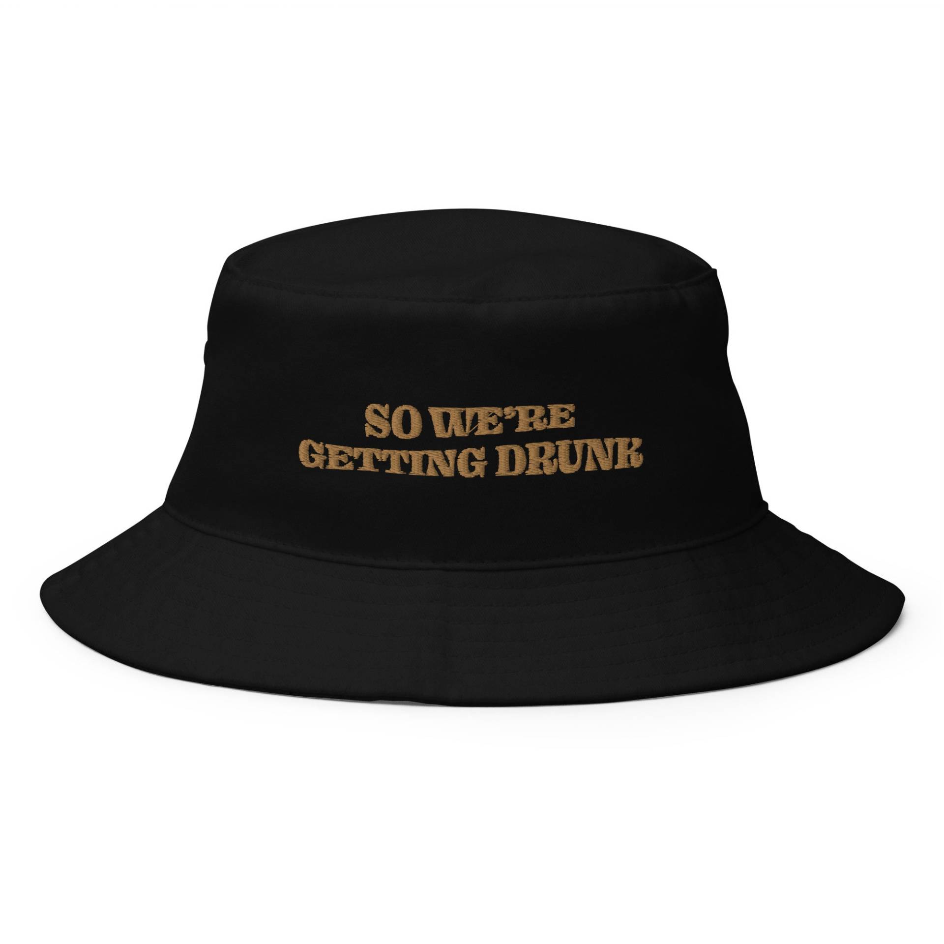 We're Getting Drunk Bucket Hat | Bachelorette Weekend Brautjungfern Brautjungfernmütze Passende Mützen Brautparty Benutzerdefinierte von EmmarieDesignsCo