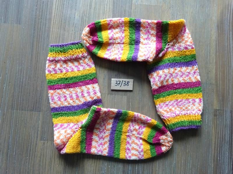 Handgestrickte Wollsocken Gr. 37/38 Stricksocken, Wintersocken von EmmelotteHandmade
