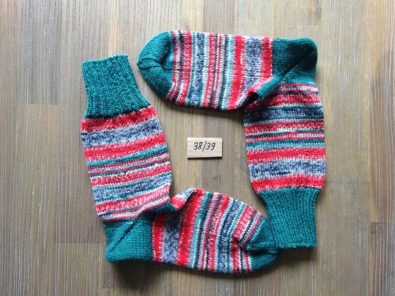 Handgestrickte Wollsocken Gr. 38/39 Stricksocken, Wintersocken Handgestrickte Wollsocken Gr. 38/39 Stricksocken, Wintersocken von EmmelotteHandmade