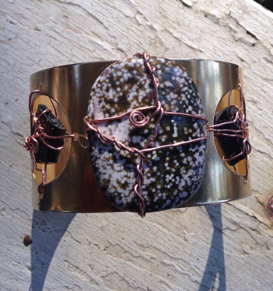 Handgefertigtes Armband Aus Messing, Kupfer, Ozeanjaspis, Epidot von EmpathMoonGems