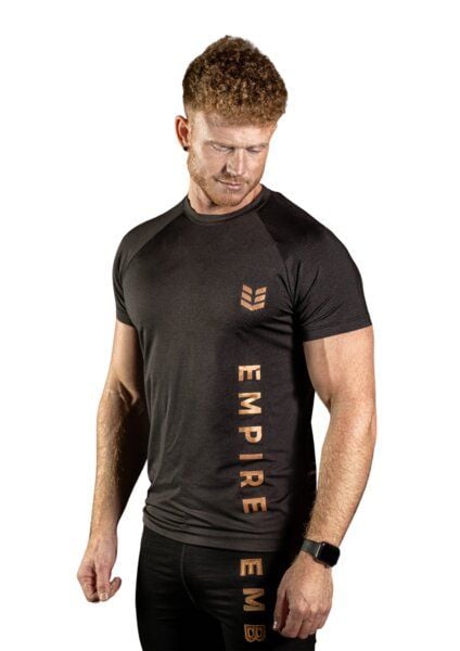 Empire Embodied Sportswear Recyceltes T-Shirt Training Funktionsshirt aus Polyester enganliegend Laufshirt von Empire Embodied Sportswear