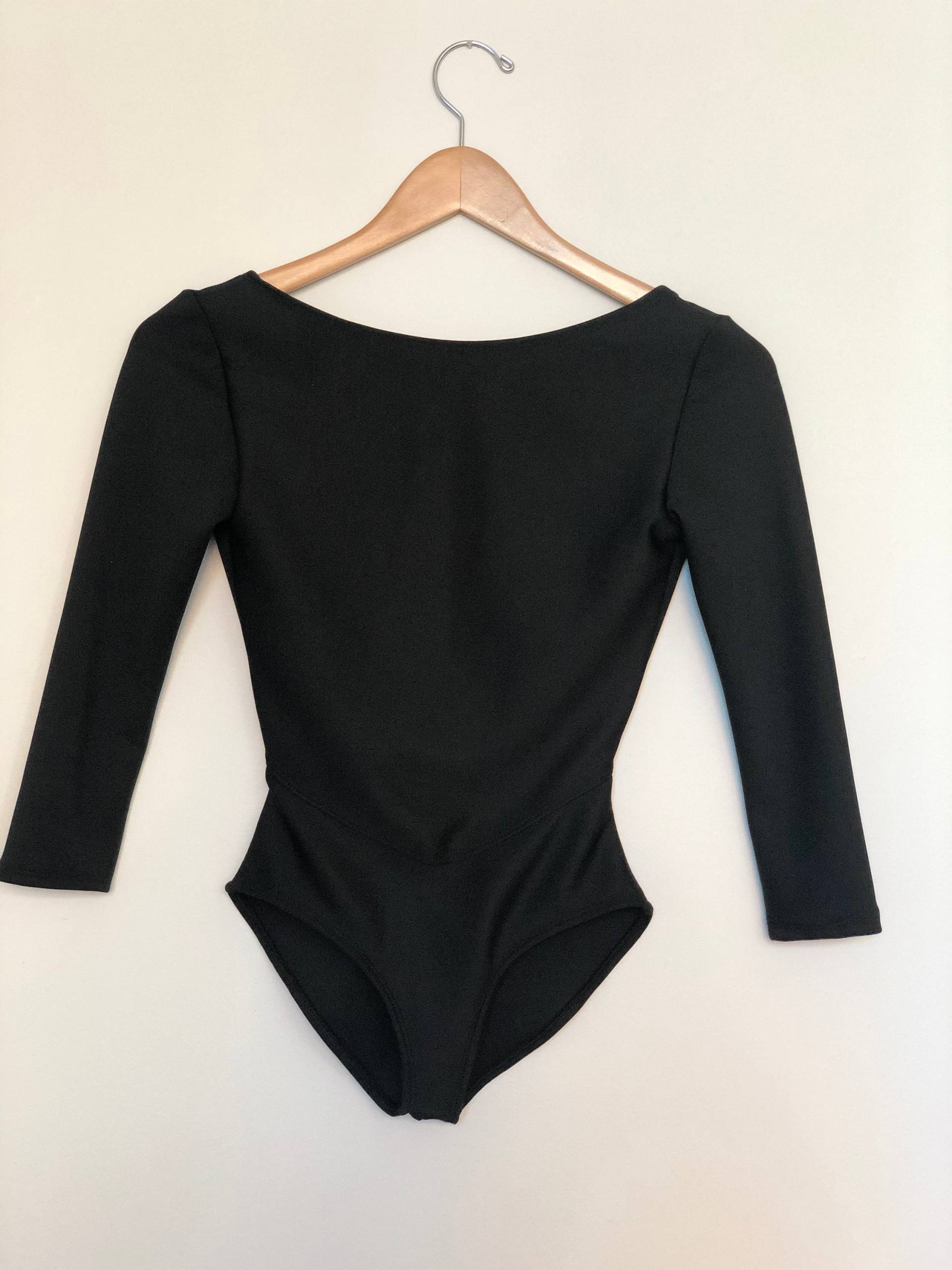 Schwarzes Trikot Mit Ärmeln von Empiretiaras
