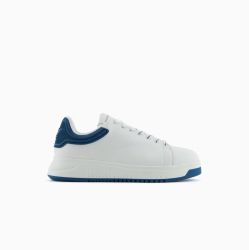 Stylische Weiße Leder Sneakers Von Emporio Armani von Emporio Armani