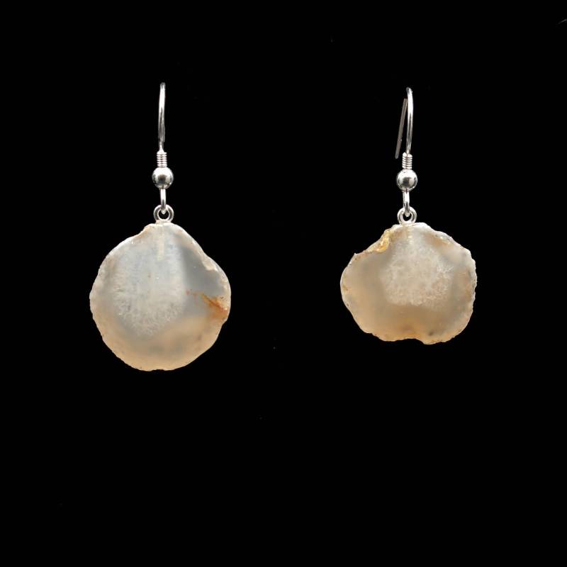 Rhein Chalcedon Ohrringe - Handarbeit | Natürliche Form von EmporiumOrnamentum