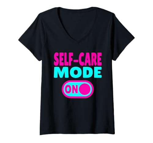Damen Self Care Mode ON - Wellness und Entspannung T-Shirt mit V-Ausschnitt Damen Self Care Mode ON - Wellness und Entspannung T-Shirt mit V-Ausschnitt von Empowerment Quotes Collection