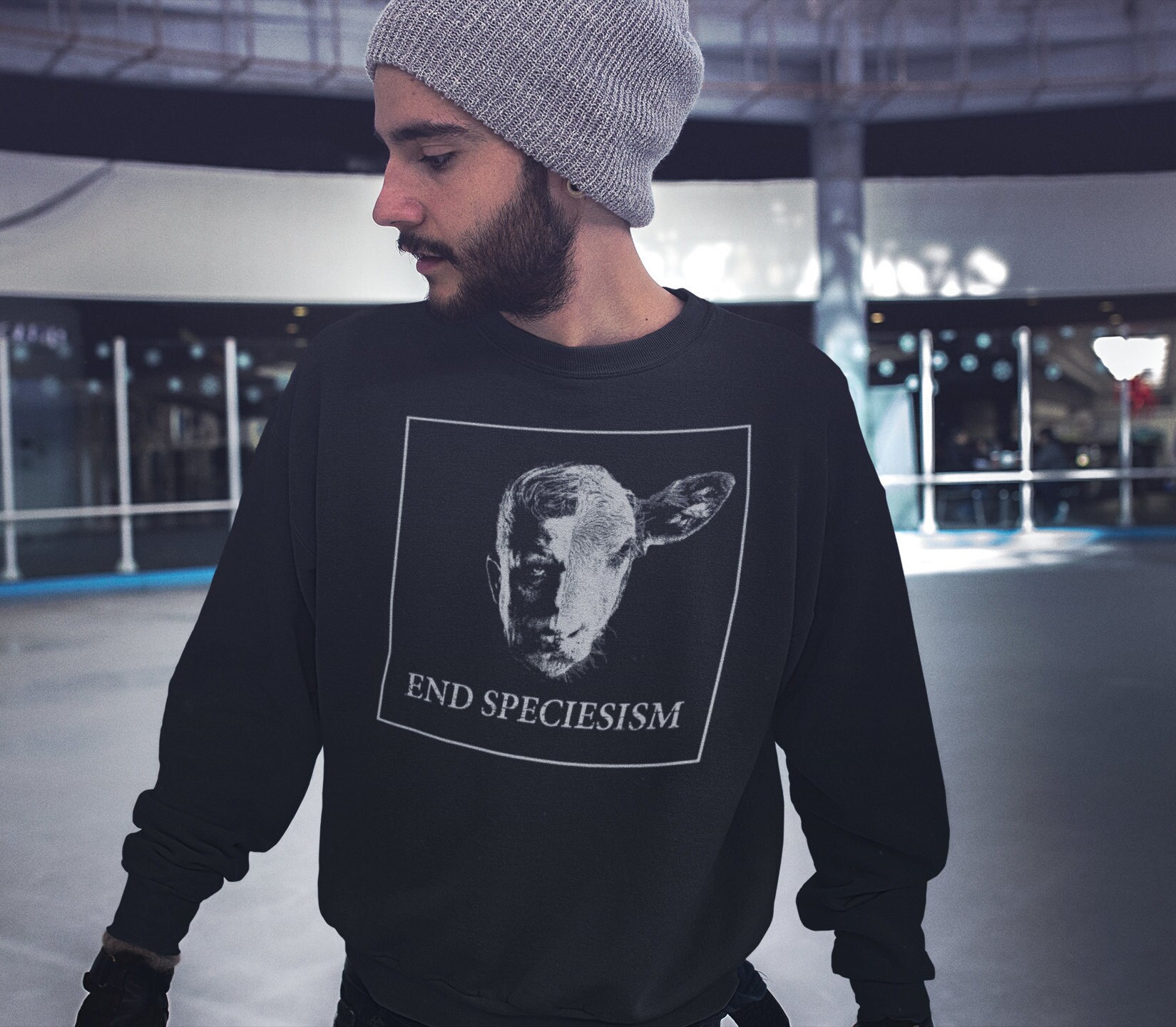 Ende Speciesism Unisex Rundhals Sweatshirt, Vegan Artenschutz, Bekleidung, Tierrechte, Tierliebhaber, Sweatshirt Ende Speciesism Unisex Rundhals Sweatshirt, Vegan Artenschutz, Bekleidung, Tierrechte, Tierliebhaber, Sweatshirt von EmptyCagesClothing