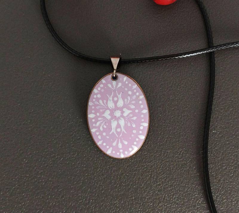 Kette Mit Anhänger, Boho, Minimalistisch, Emaille Auf Kupfer, Handbemalt Und Handgefertigt, Schmuck, Unikat, Geschenk Für Weihnachten von EnamelAnn