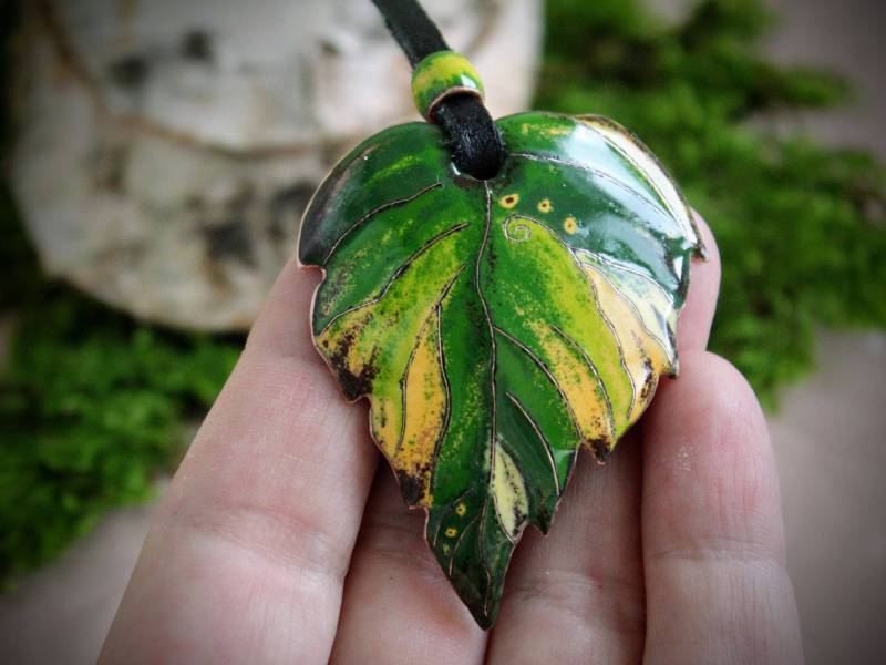 Herbst Birkenblatt Halskette Rustikaler Wald Anhänger, Kupfer & Emaille Schmuck Herbst Birkenblatt Halskette Rustikaler Wald Anhänger, Kupfer & Emaille Schmuck von EnamelMagic