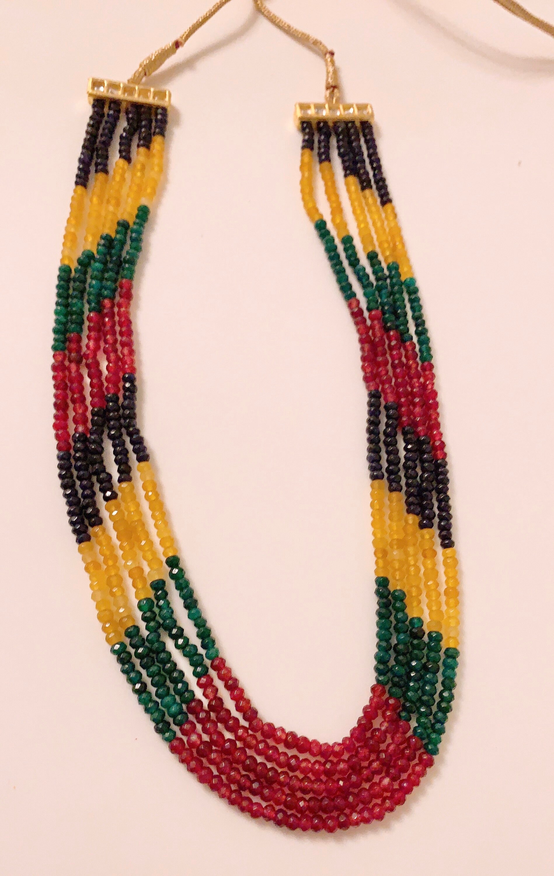 Multi-Schicht Onyx Halskette, Statement-Halskette Multi-Schicht Onyx Halskette, Statement-Halskette von Enayahs