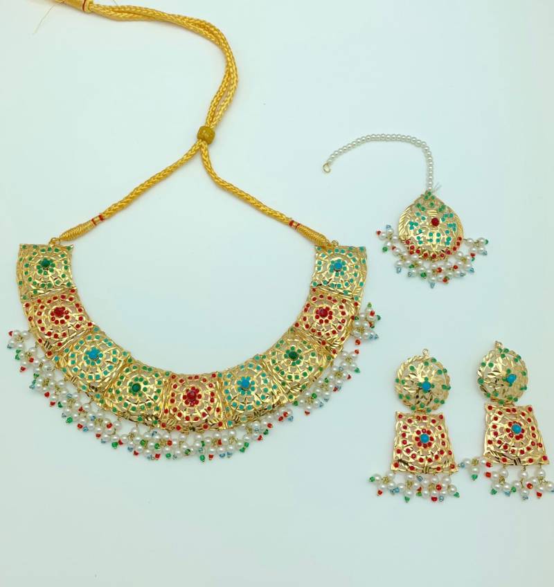 Neue Arrival, Multi Farbe Nauratan Hydrabadi Schmuck-Set, Zevar, Jhumkay Neue Arrival, Multi Farbe Nauratan Hydrabadi Schmuck-Set, Zevar, Jhumkay von Enayahs