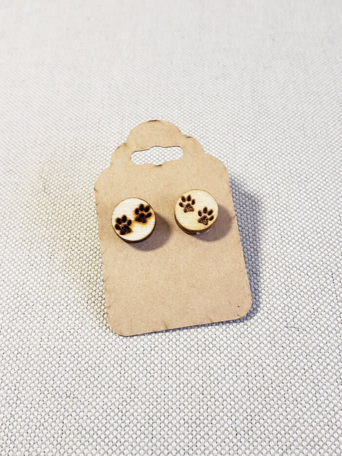 Holz Doppelpfote Print Ohrstecker von EnchantedHilltopDsgn