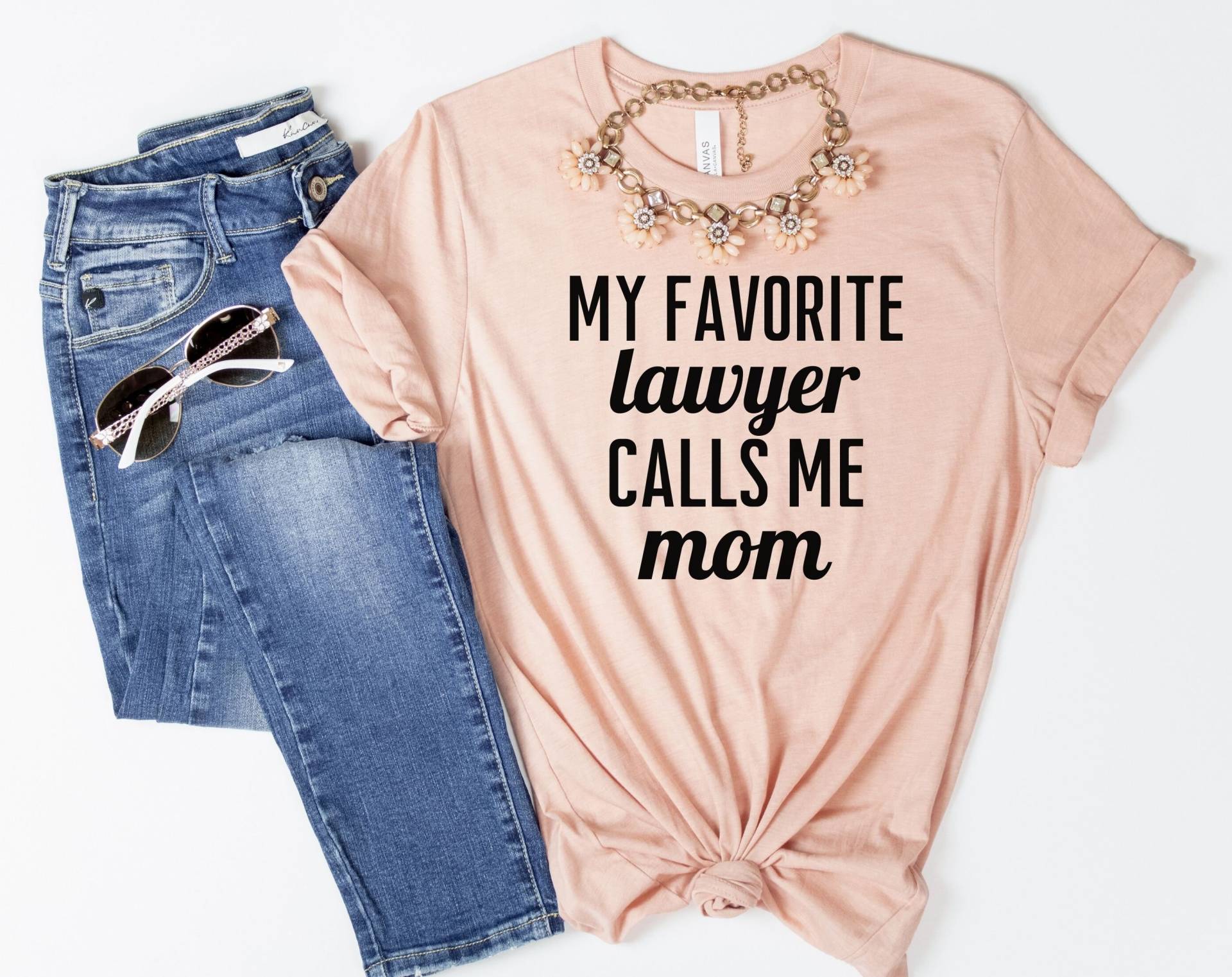 Mein Lieblingsanwalt Ruft Mich Mama Shirt, Lustiges Anwaltsshirt, Bar Exam Zukünftiges Anwaltsgeschenk, Juraschule Mein Lieblingsanwalt Ruft Mich Mama Shirt, Lustiges Anwaltsshirt, Bar Exam Zukünftiges Anwaltsgeschenk, Juraschule von EnchantedLilyDesign