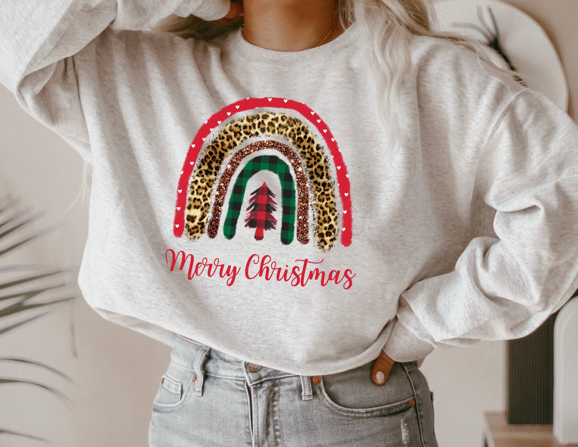 Weihnachten Damen Sweatshirt, Leopard Print Weihnachtsshirt, Frohe Shirt, Süßes Weihnachtsgeschenk Für Sie von EnchantedLilyDesign