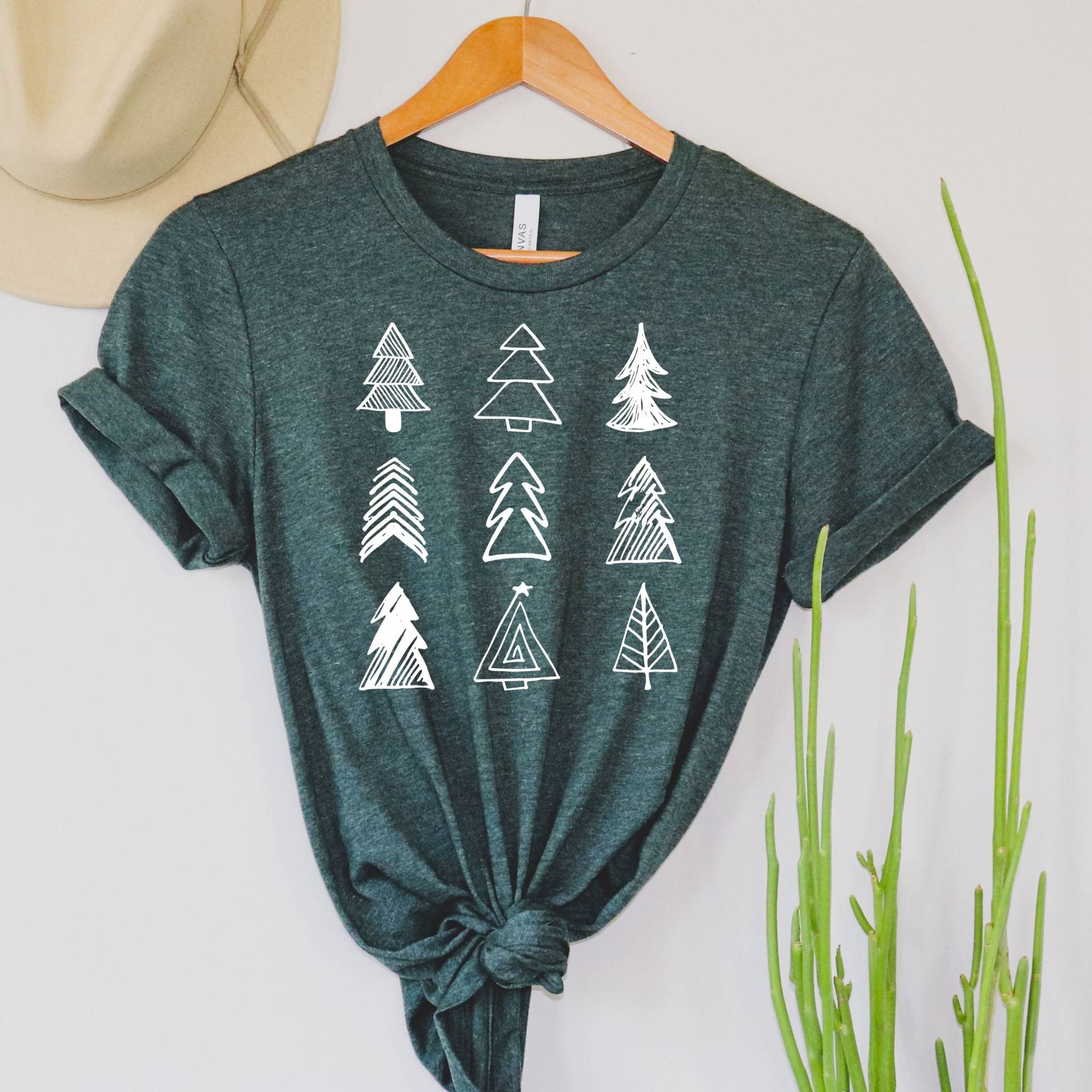 Weihnachtsbaum Shirt, Weihnachtshemden Für Frauen, Weihnachts T-Shirt, Tshirt, Shirts Weihnachten, Süßes T-Shirt von EnchantedLilyDesign