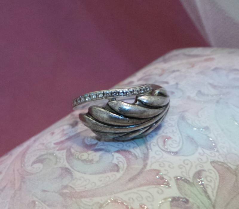 Vintage Sterling Silber Repousse Blatt Echter Diamant Ring von EnchantingCollection