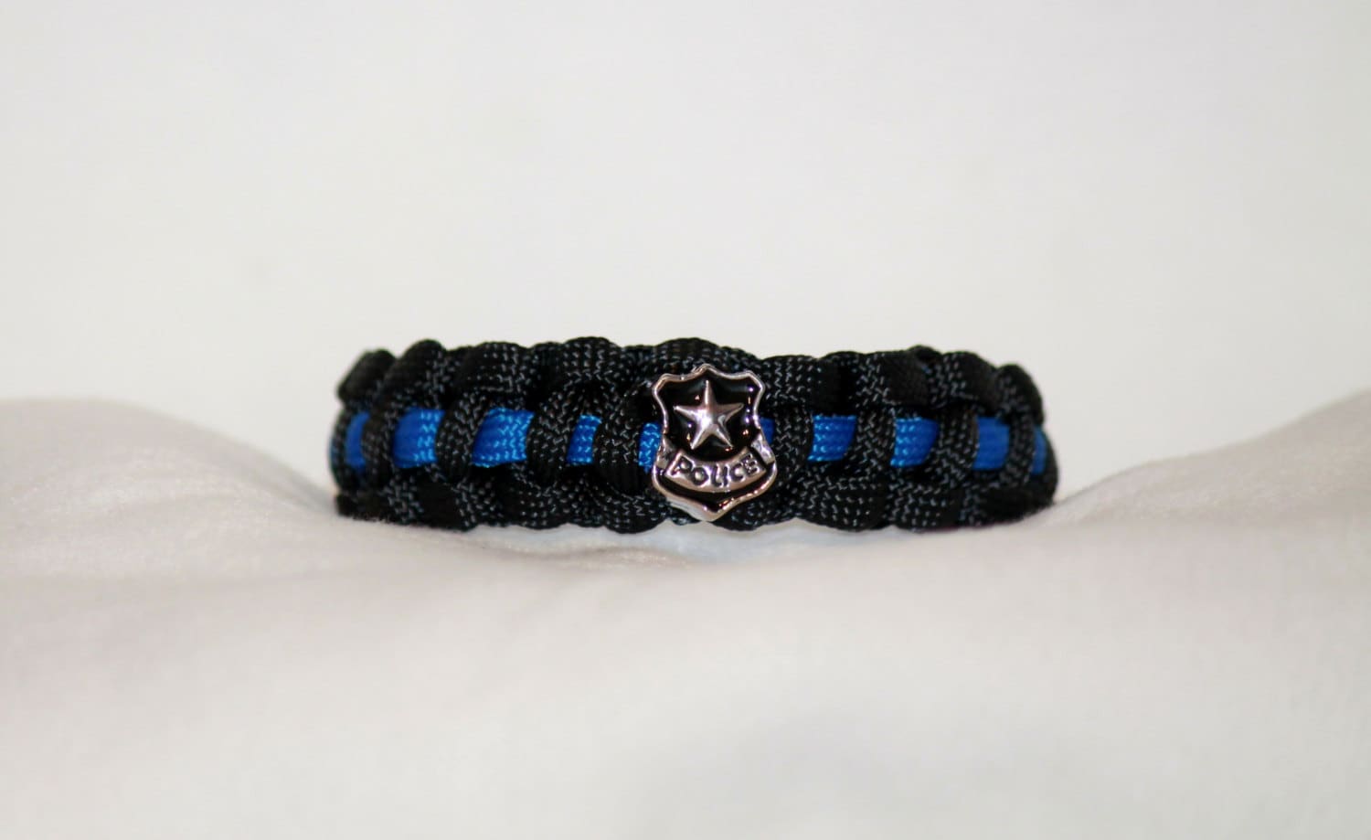 Dünne Blaue Linie Polizei Paracord Dünne Blaue Linie Polizei Paracord von EnchantingWanderer
