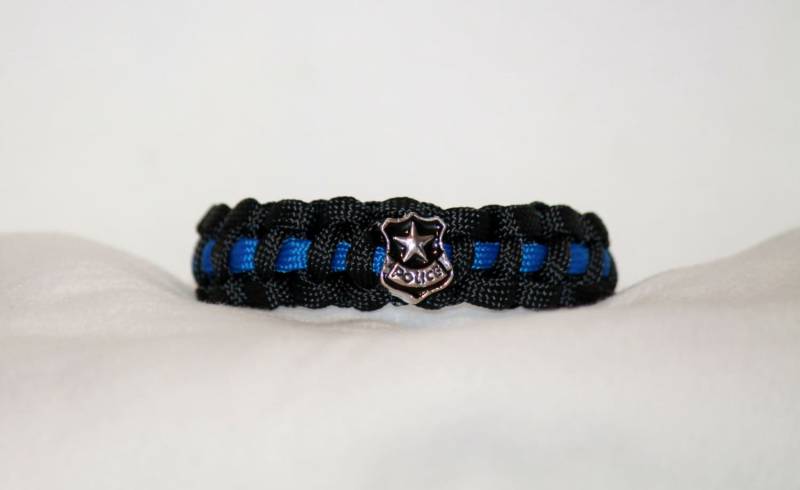 Dünne Blaue Linie Polizei Paracord Dünne Blaue Linie Polizei Paracord von EnchantingWanderer