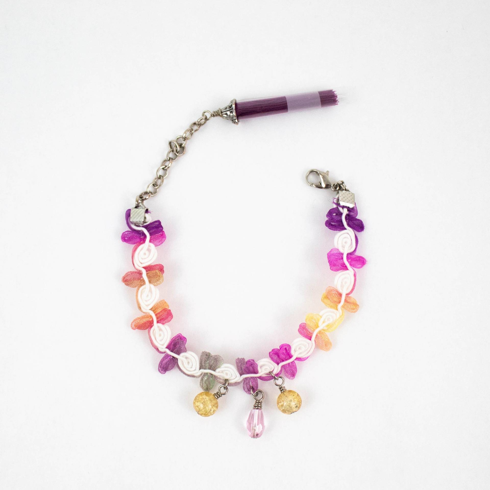 Spitze-Armbänder Spitze-Armbänder von EnchntedDistractns